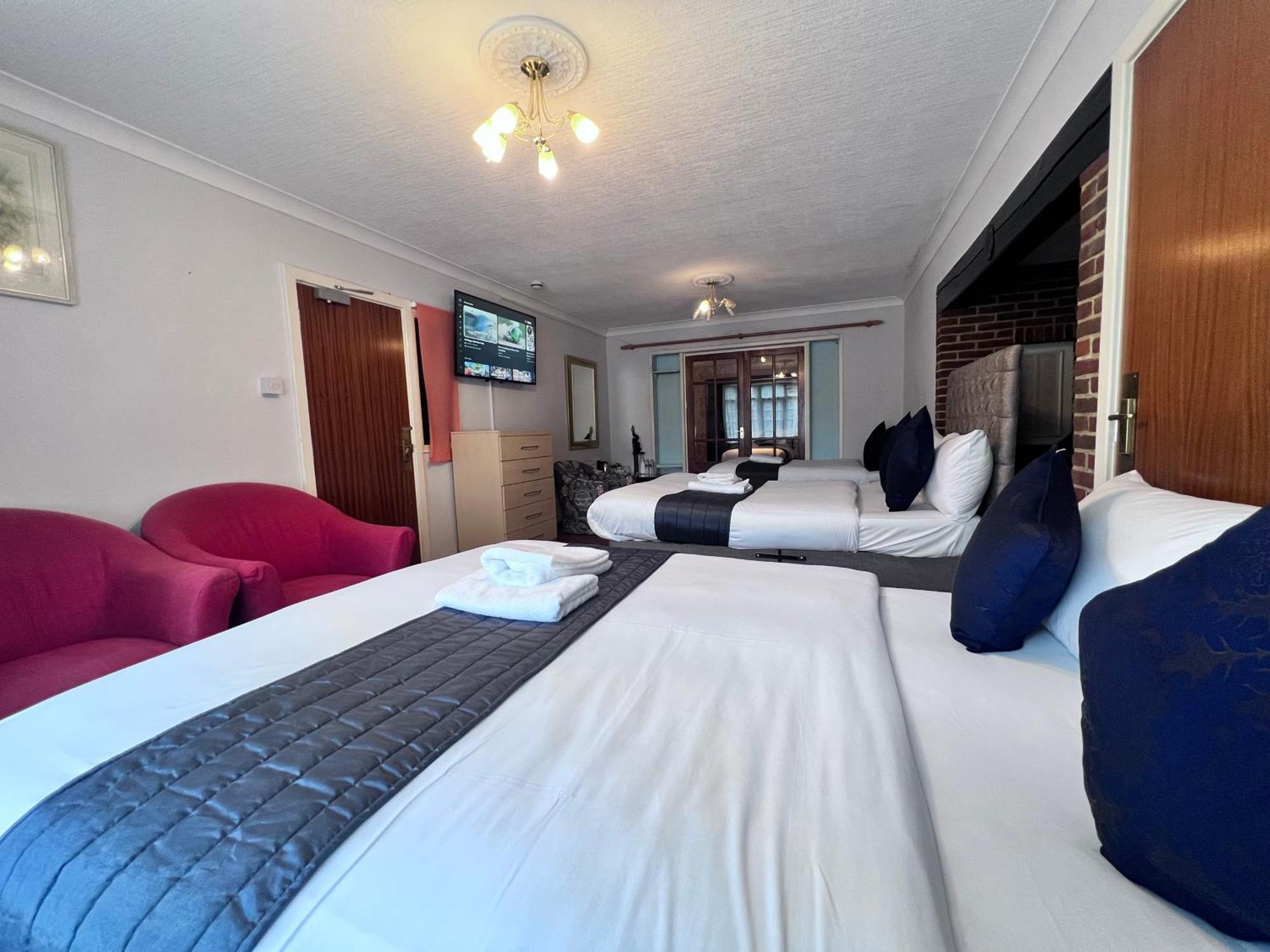 All Seasons Gatwick Guest House & Parking Horley Exterior foto