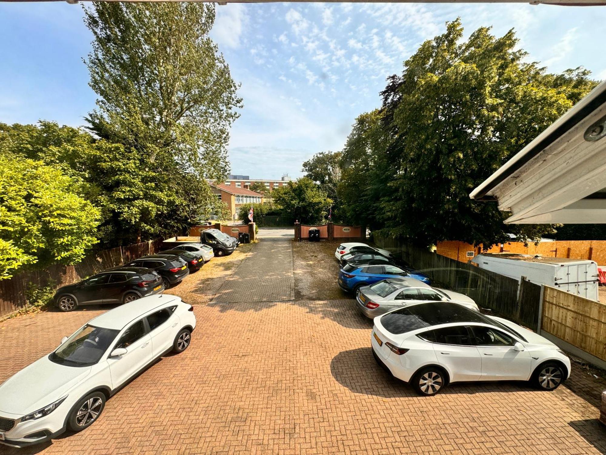 All Seasons Gatwick Guest House & Parking Horley Exterior foto